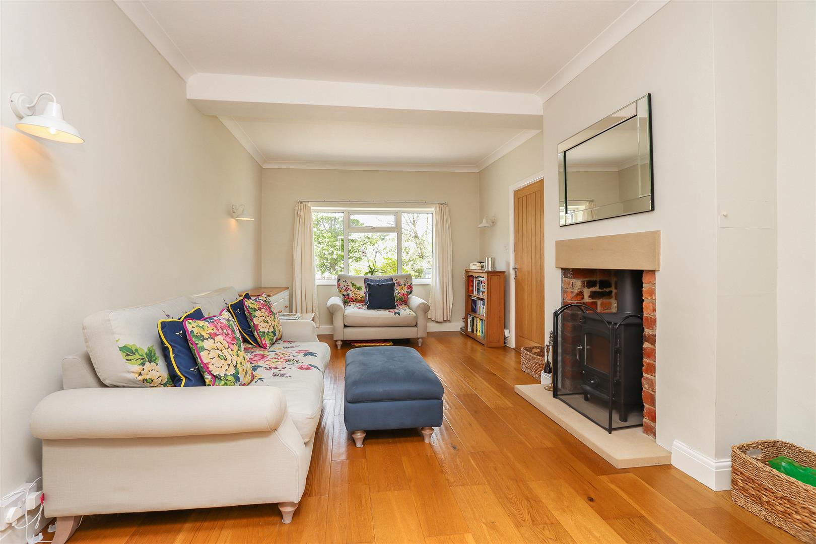 Riverside Crescent, Holymoorside, Chesterfield, S42 7EH Dales and Peaks